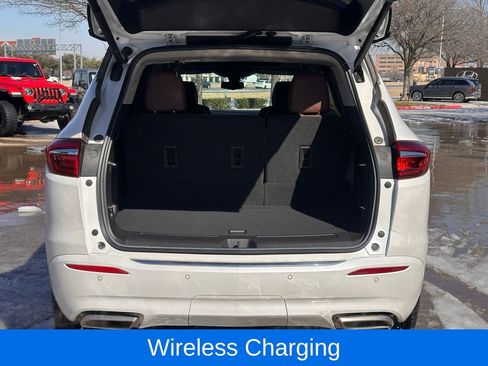 Used 2021 Buick Enclave Avenir image 18