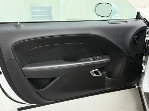 Used 2019 Dodge Challenger R/T Scat Pack w/ 1320 Drag Pack image 22