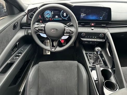 Used 2025 Hyundai Elantra N FWD image 13