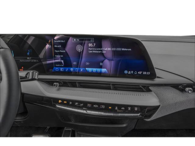 Used 2027 Cadillac Optiq Luxury AWD/4WD image 9
