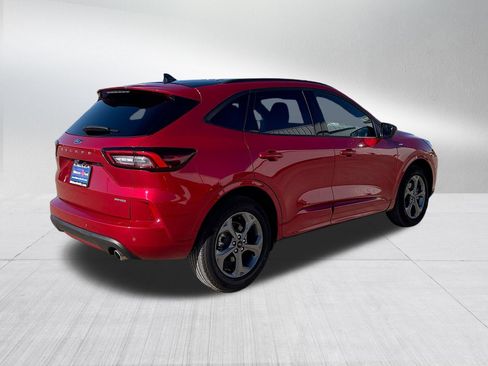 Used 2023 Ford Escape ST-Line w/ Tech Pack #1 AWD/4WD image 7