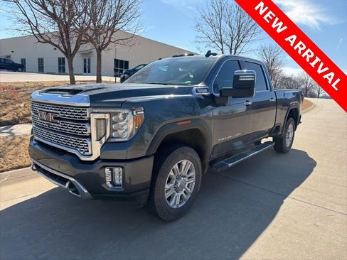 Used 2020 GMC Sierra 2500 Denali w/ Denali Ultimate Package image 7