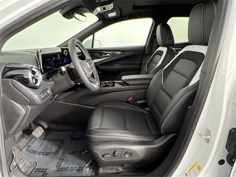 Certified 2024 Chevrolet Blazer EV LT image 20