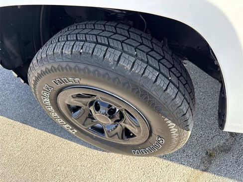 Used 2022 Toyota Tacoma SR5 image 28