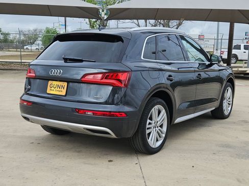 Used 2019 Audi Q5 2.0T Premium Plus w/ Premium Plus Package AWD/4WD image 3