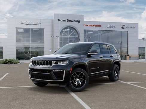 New 2026 Jeep Grand Cherokee Summit image 2