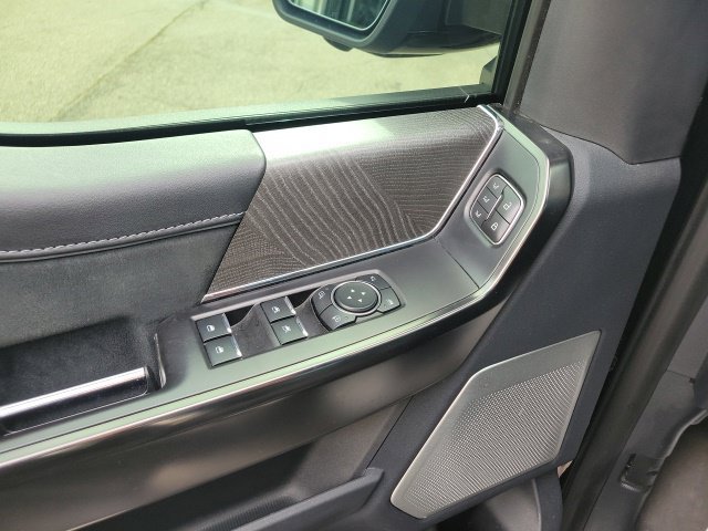 Used 2022 Ford F150 Platinum w/ Equipment Group 701A High AWD/4WD image 39