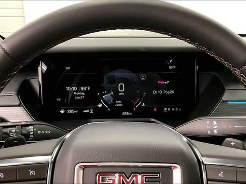 Used 2025 GMC Acadia AT4 w/ Luxury Package AWD/4WD image 29