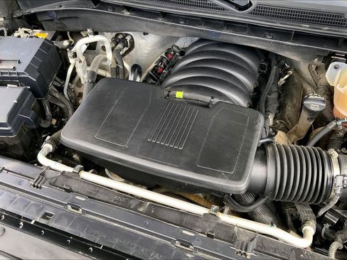 Used 2022 Chevrolet Silverado 1500 ZR2 w/ Technology Package image 33