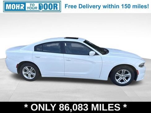 Used 2021 Dodge Charger SXT w/ Leather Interior Group RWD image 7