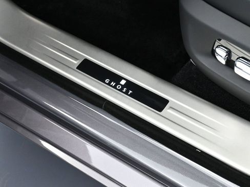 Certified 2023 Rolls-Royce Ghost image 15