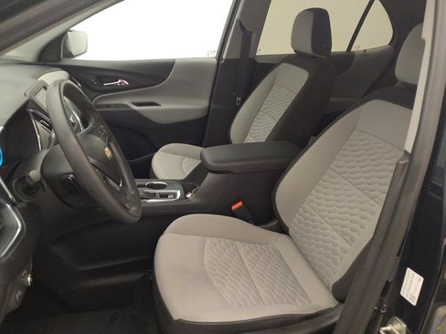 Used 2021 Chevrolet Equinox LT image 17