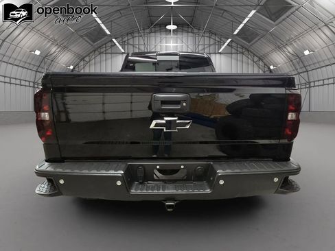 Used 2015 Chevrolet Silverado 1500 LTZ Z71 w/ LTZ Plus Package AWD/4WD image 6