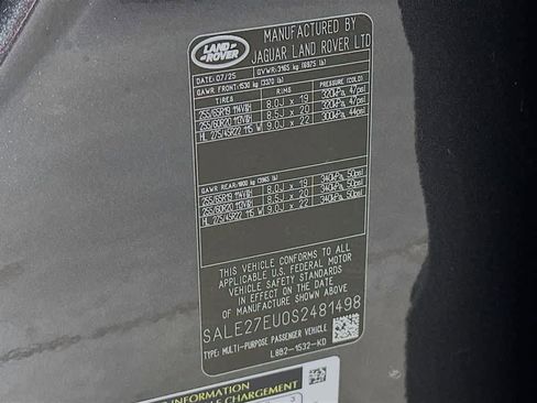 Used 2025 Land Rover Defender 110 X-Dynamic SE AWD/4WD image 22