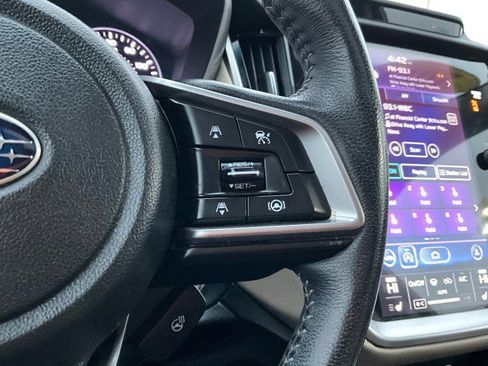 Used 2021 Subaru Outback Limited image 17