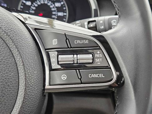 Certified 2022 Kia Seltos EX image 15