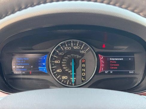 Used 2013 Ford Edge Limited FWD image 14