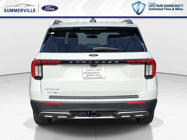New 2026 Ford Explorer Active w/ Active Comfort Package RWD image 5