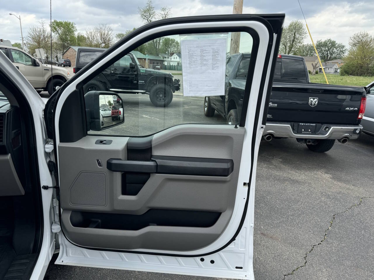 Used 2016 Ford F150 XL w/ Equipment Group 101A Mid RWD image 27
