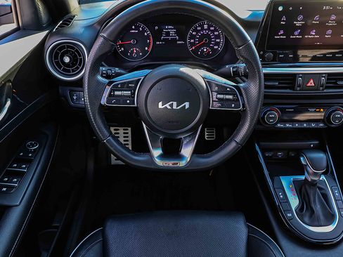 Certified 2023 Kia Forte GT-Line w/ GT-Line Premium Package image 17