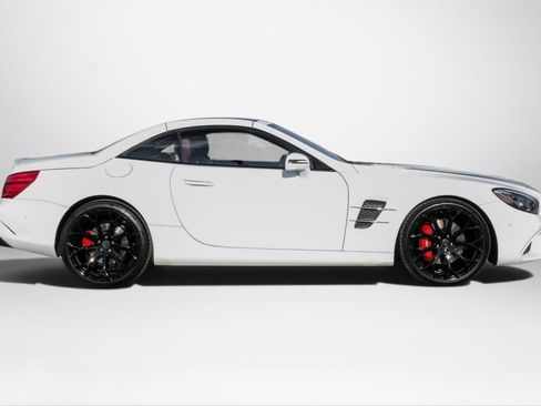 Used 2018 Mercedes-Benz SL 550 image 5