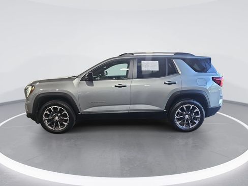 Used 2025 GMC Terrain Elevation w/ Elevation Premium Package AWD/4WD image 7