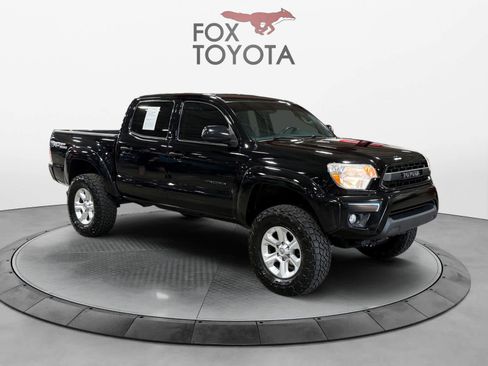Used 2014 Toyota Tacoma 4x4 Double Cab w/ TRD Off-Road Package image 8