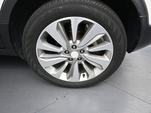 Used 2019 Buick Encore Preferred FWD image 10