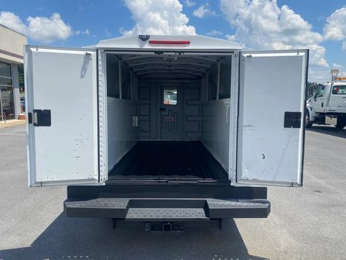 Used 2019 Chevrolet Express 3500 w/ Power Convenience Package RWD image 23