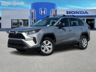 Used 2021 Toyota RAV4 LE w/ Carpet Mat Package (TMS) video 2