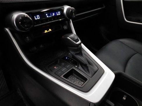 Used 2023 Toyota RAV4 XLE Premium image 37