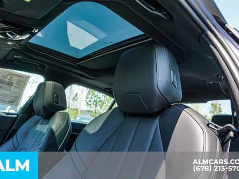 Used 2024 BMW i5 eDrive40i image 19