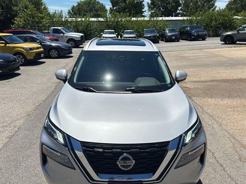 Used 2021 Nissan Rogue SL AWD/4WD image 12