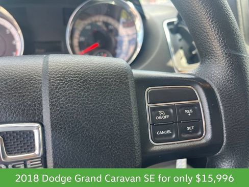 Used 2018 Dodge Grand Caravan SE w/ UConnect Hands-Free Group FWD image 21