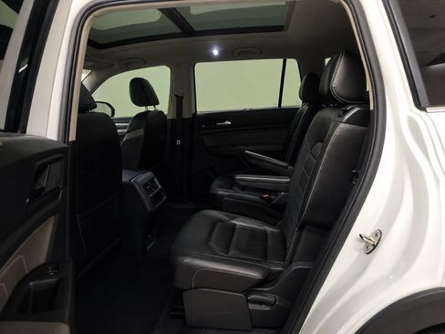 Used 2022 Volkswagen Atlas SEL Premium AWD/4WD image 13