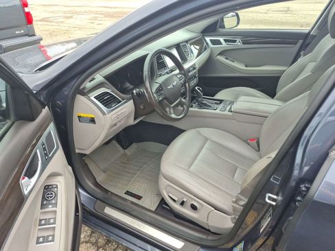 Used 2017 Genesis G80 3.8 image 5