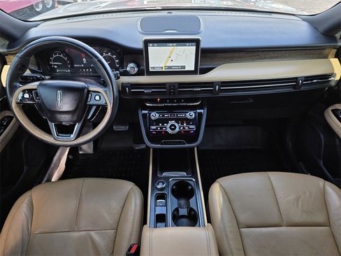 Used 2020 Lincoln Corsair Reserve w/ Rear Removable Package Tray image 10