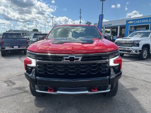 New 2025 Chevrolet Silverado 1500 ZR2 image 8