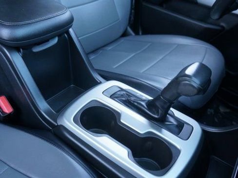 Used 2018 Chevrolet Colorado LT w/ LT Convenience Package image 51