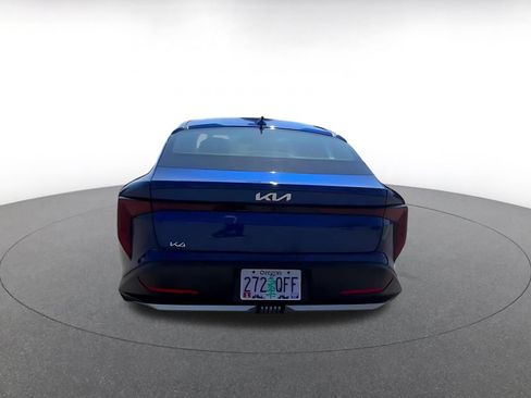 Used 2025 Kia K4 FWD image 12