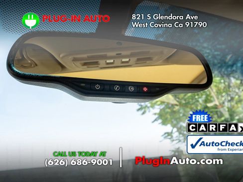 Used 2008 Cadillac CTS 3.6 w/ Luxury Level Two Package RWD image 25