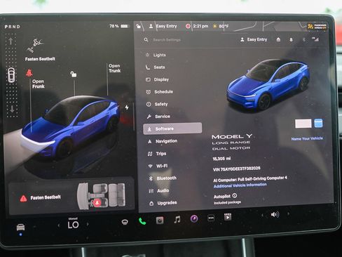 Used 2026 Tesla Model Y Long Range image 21