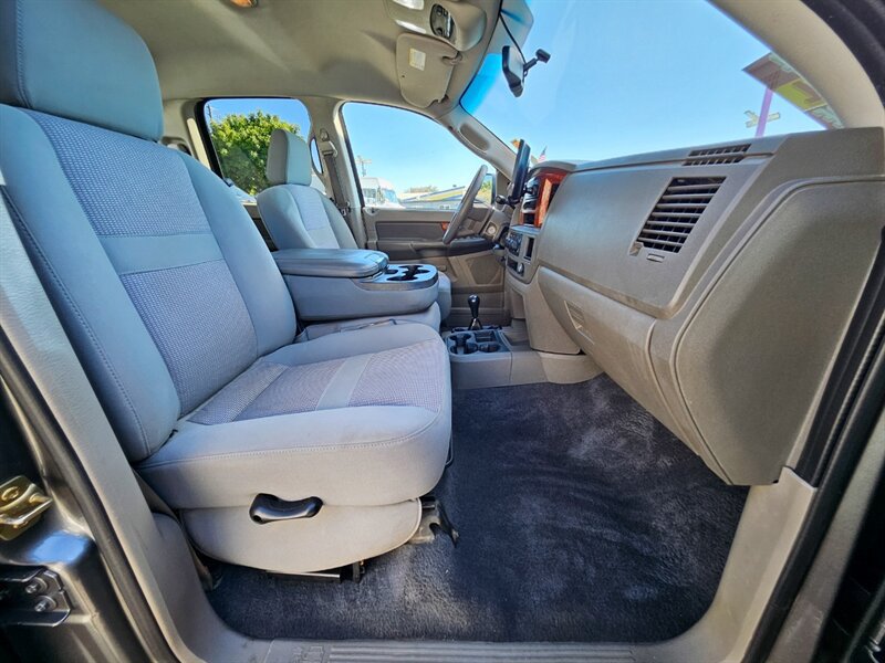 Used 2006 Dodge Ram 2500 Truck SLT AWD/4WD image 14