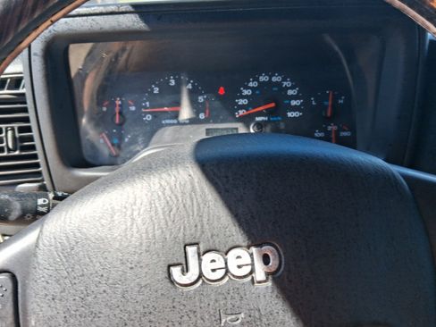 Used 2004 Jeep Wrangler X w/ Wheel Plus Group AWD/4WD image 11