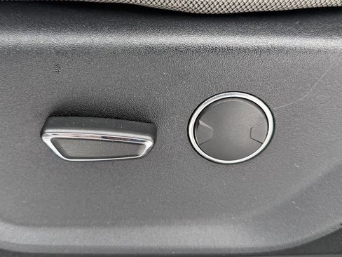 Used 2016 Ford F150 XLT w/ Equipment Group 301A Mid image 15