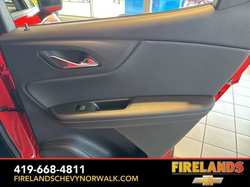 New 2025 Chevrolet Blazer LT w/ Convenience Package image 40