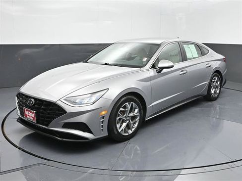 Used 2023 Hyundai Sonata SEL FWD image 1