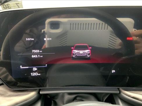 Certified 2025 Audi Q5 2.0T Premium Plus w/ Premium Plus image 20