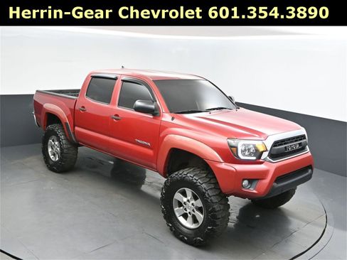 Used 2012 Toyota Tacoma PreRunner image 36