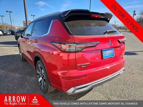 New 2026 Mitsubishi Outlander SEL image 10